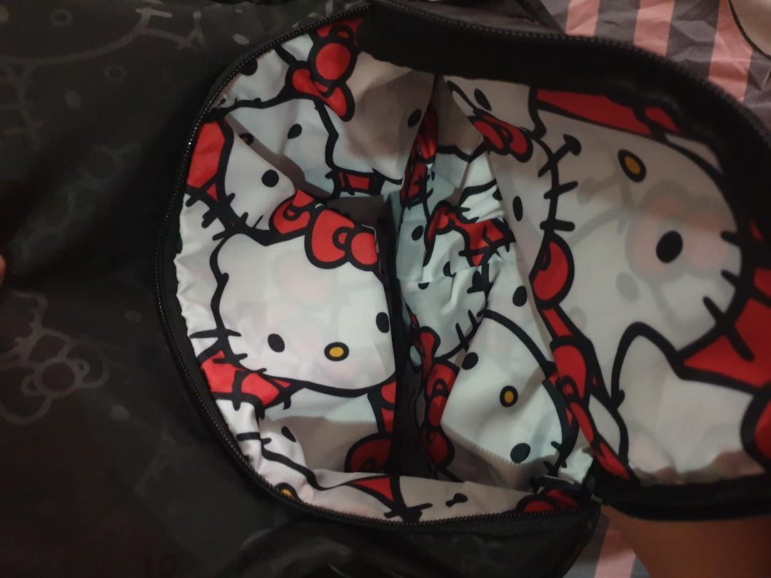 herschel hello kitty duffle bag