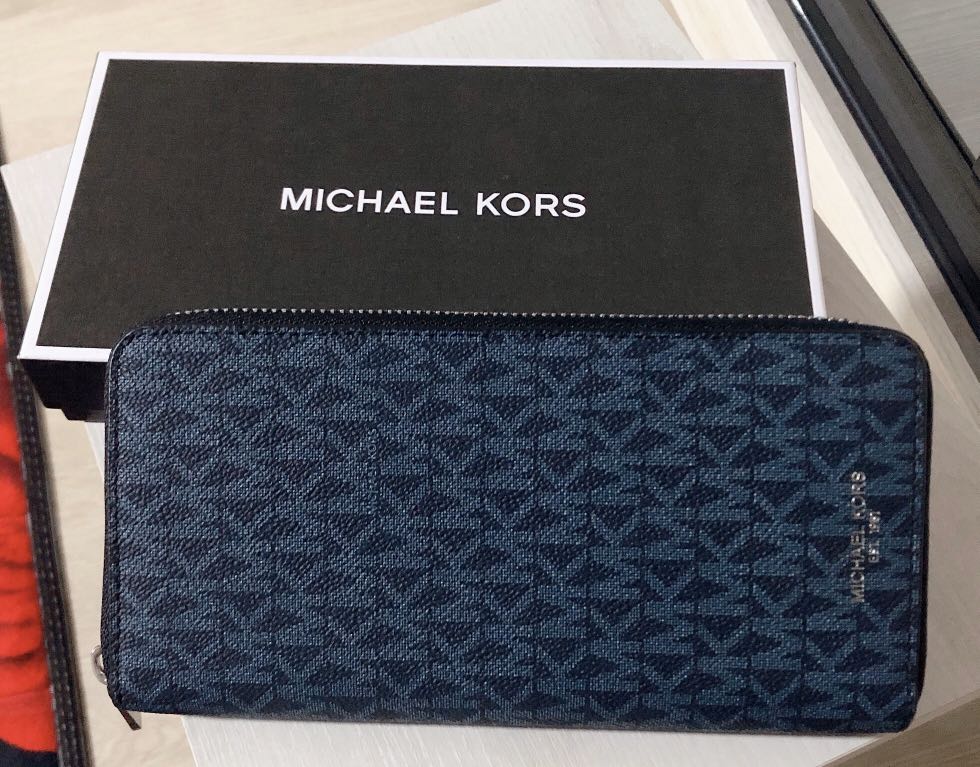 Mk online long wallet