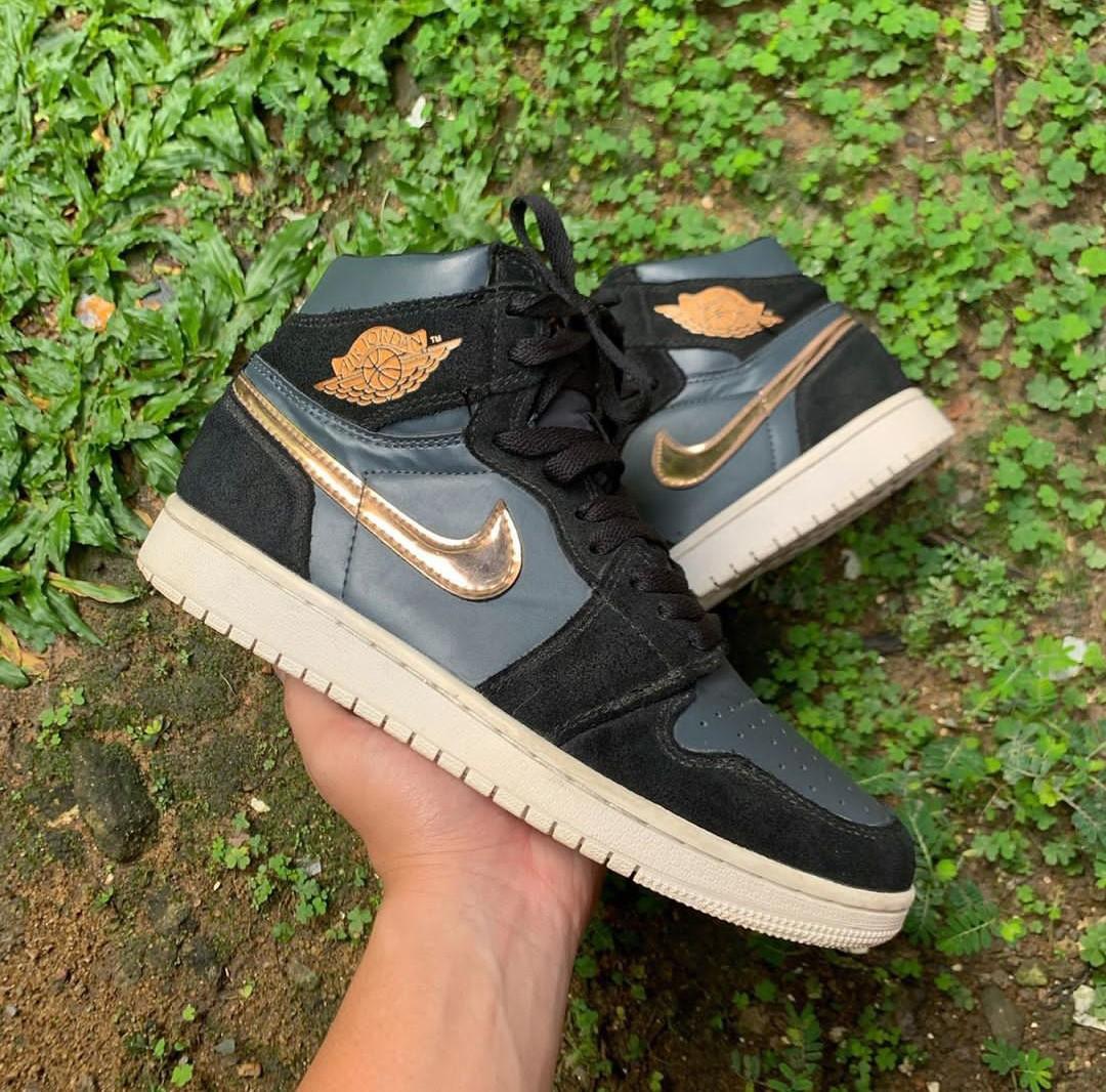 Air jordan 1 bronze medal hotsell