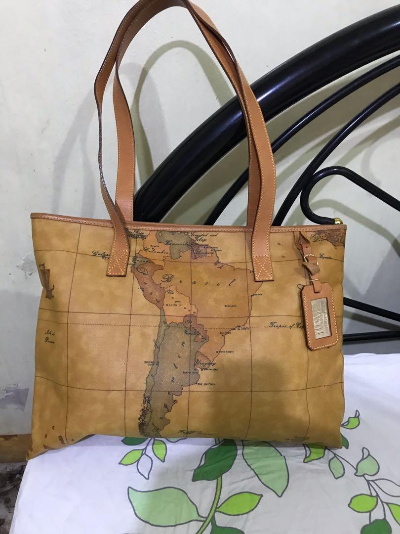 Alviero tote outlet bag price