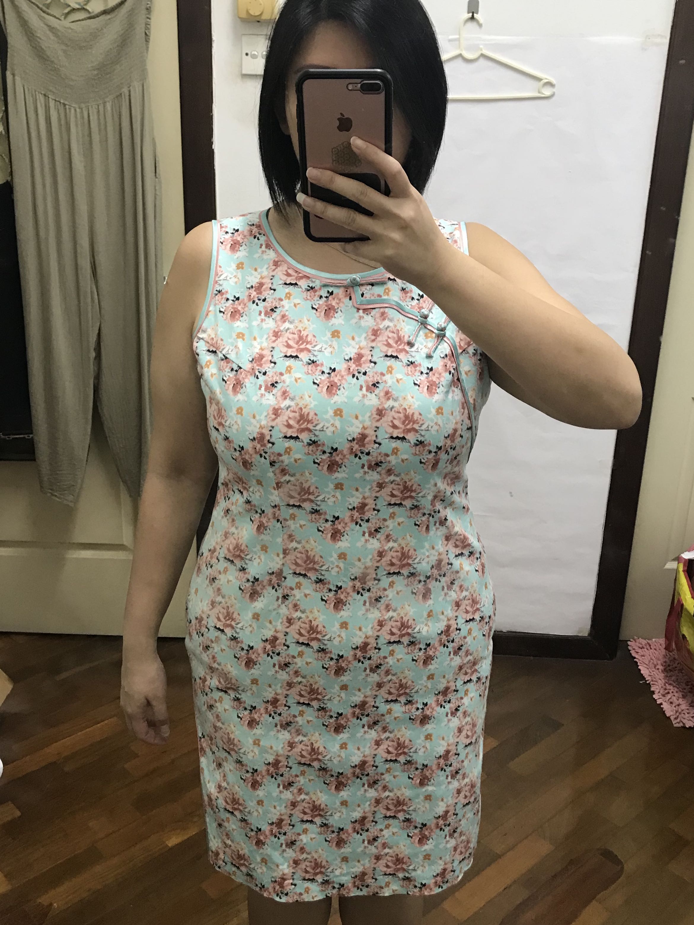 monica quen cheongsam