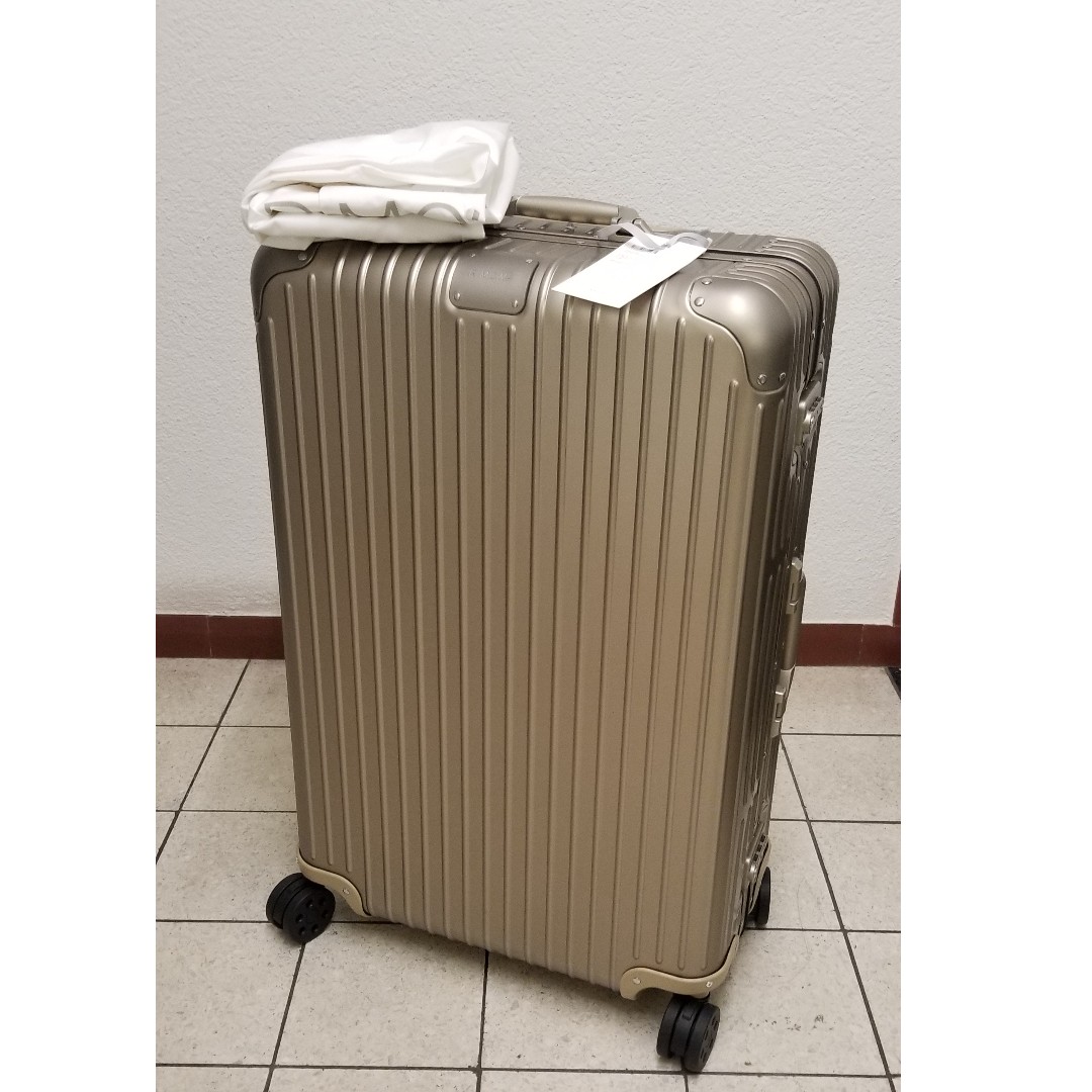 Original Check-In L Aluminium Suitcase, Titanium, RIMOWA