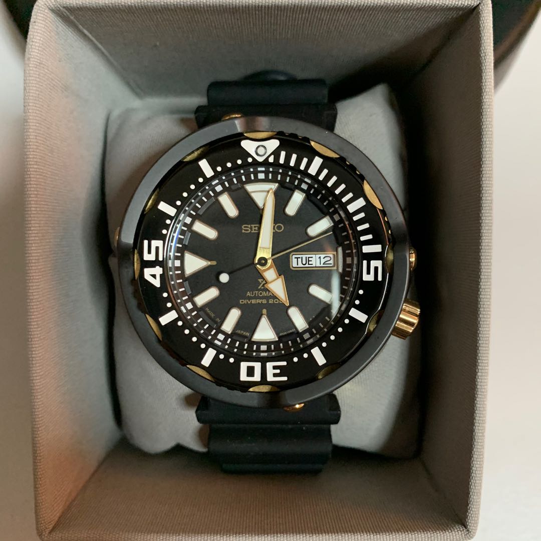 Seiko Baby Tuna Black/Gold, Men's Fashion, Watches & Accessories, Watches  on Carousell