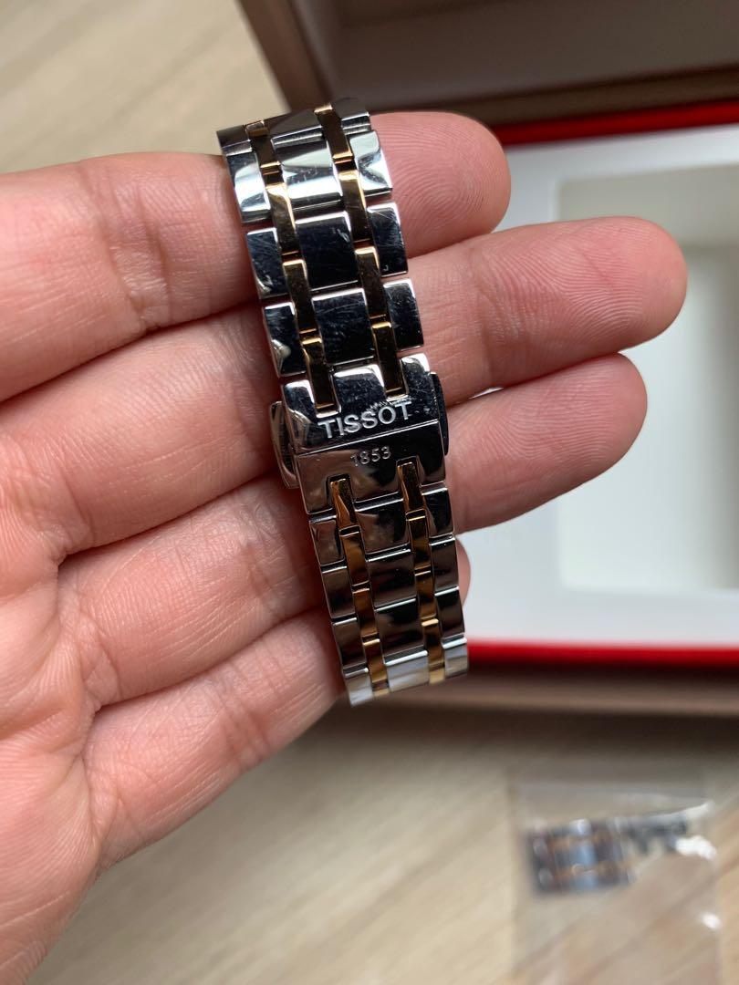 Tissot chemin des tourelles powermatic 80 helvetic pride deals lady