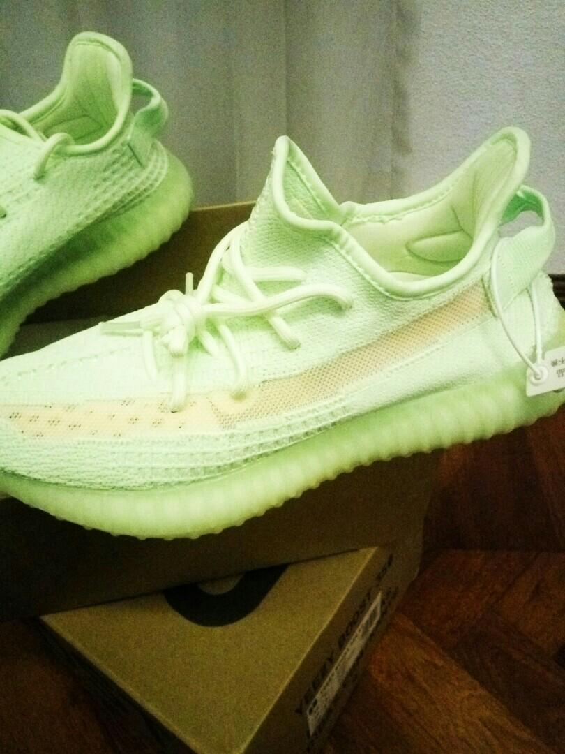 yeezy v2 gid