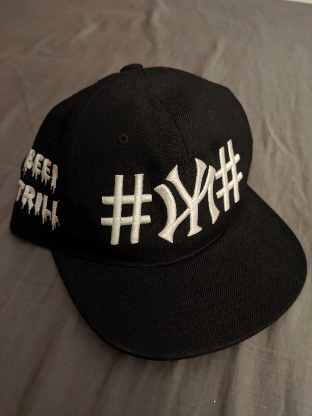 Been Trill x 40oz NYC Snapback Cap, Men's Fashion, Watches ...