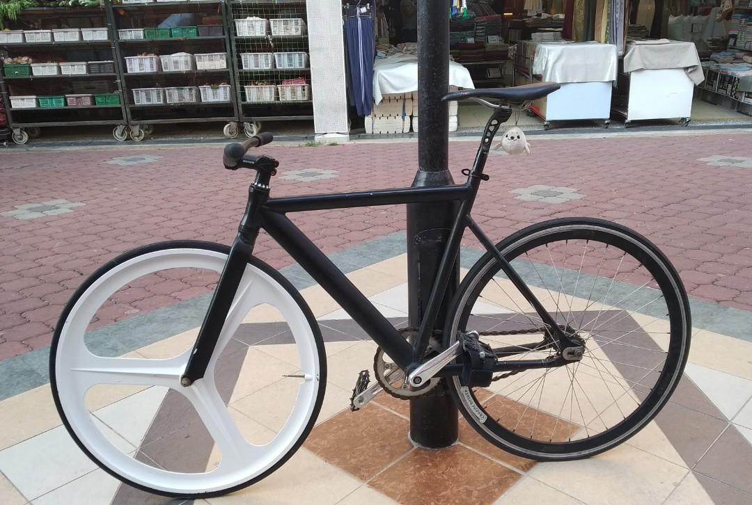 Brandless Fixie PARTING OUT Sports Equipment Bicycles Parts