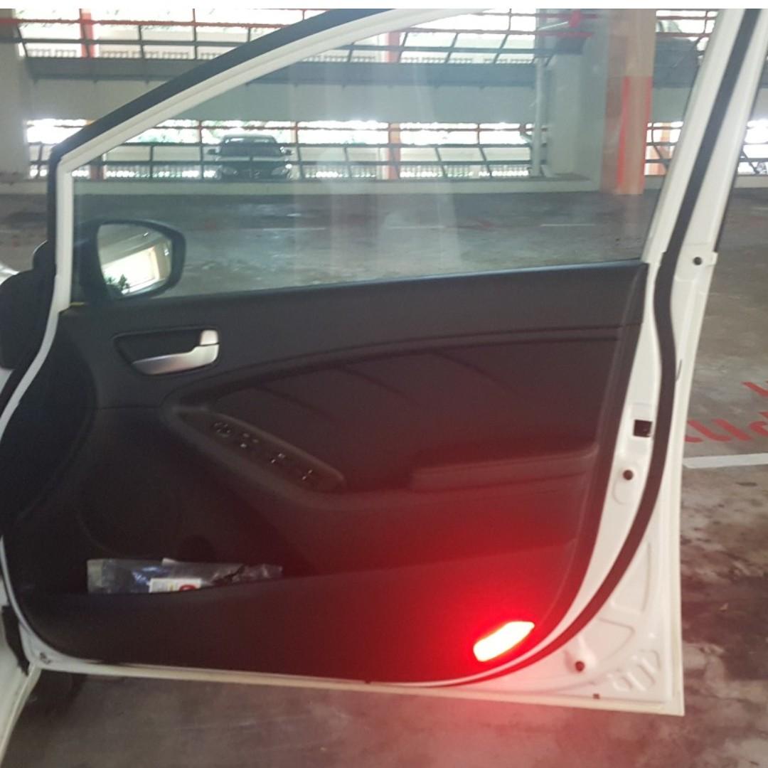 Kia sales door lights