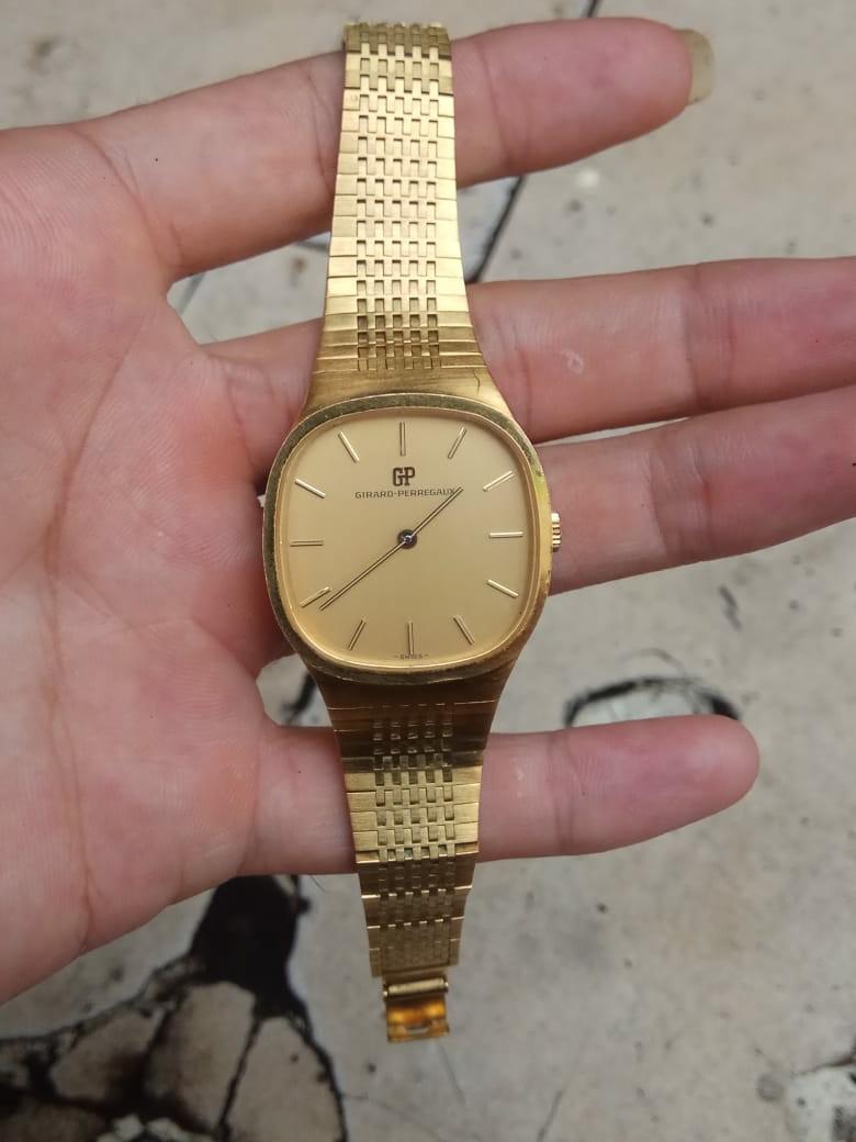 Girard perregaux harga shop