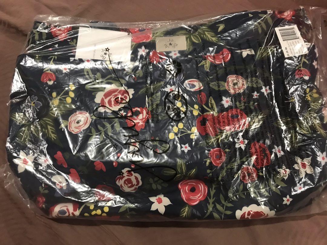 jujube encore tote midnight posy