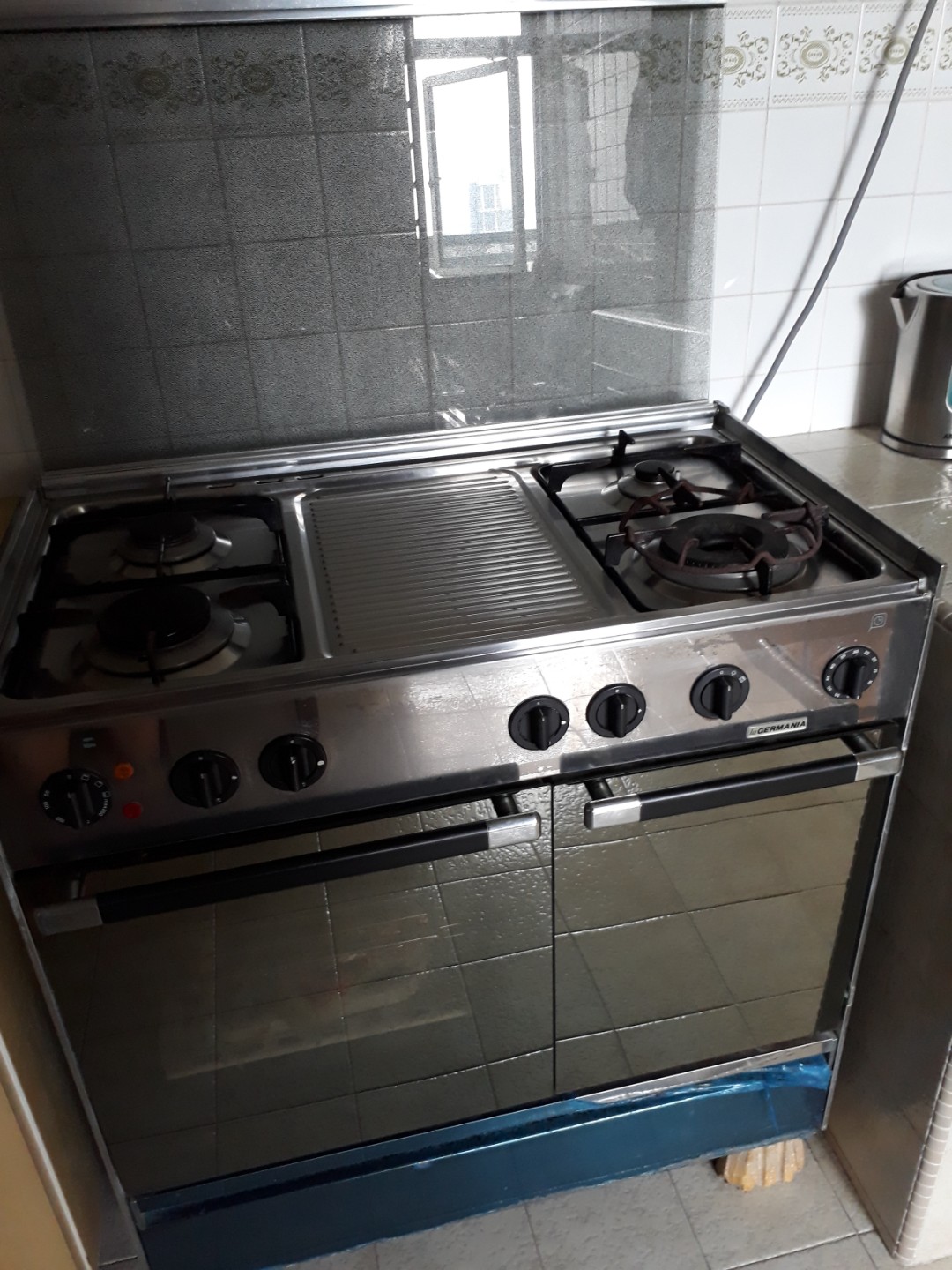 la germania electric gas range