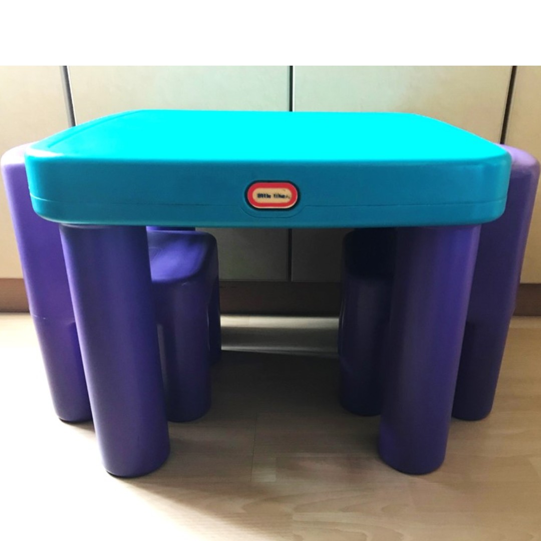 Little tikes large sale table and chairs set
