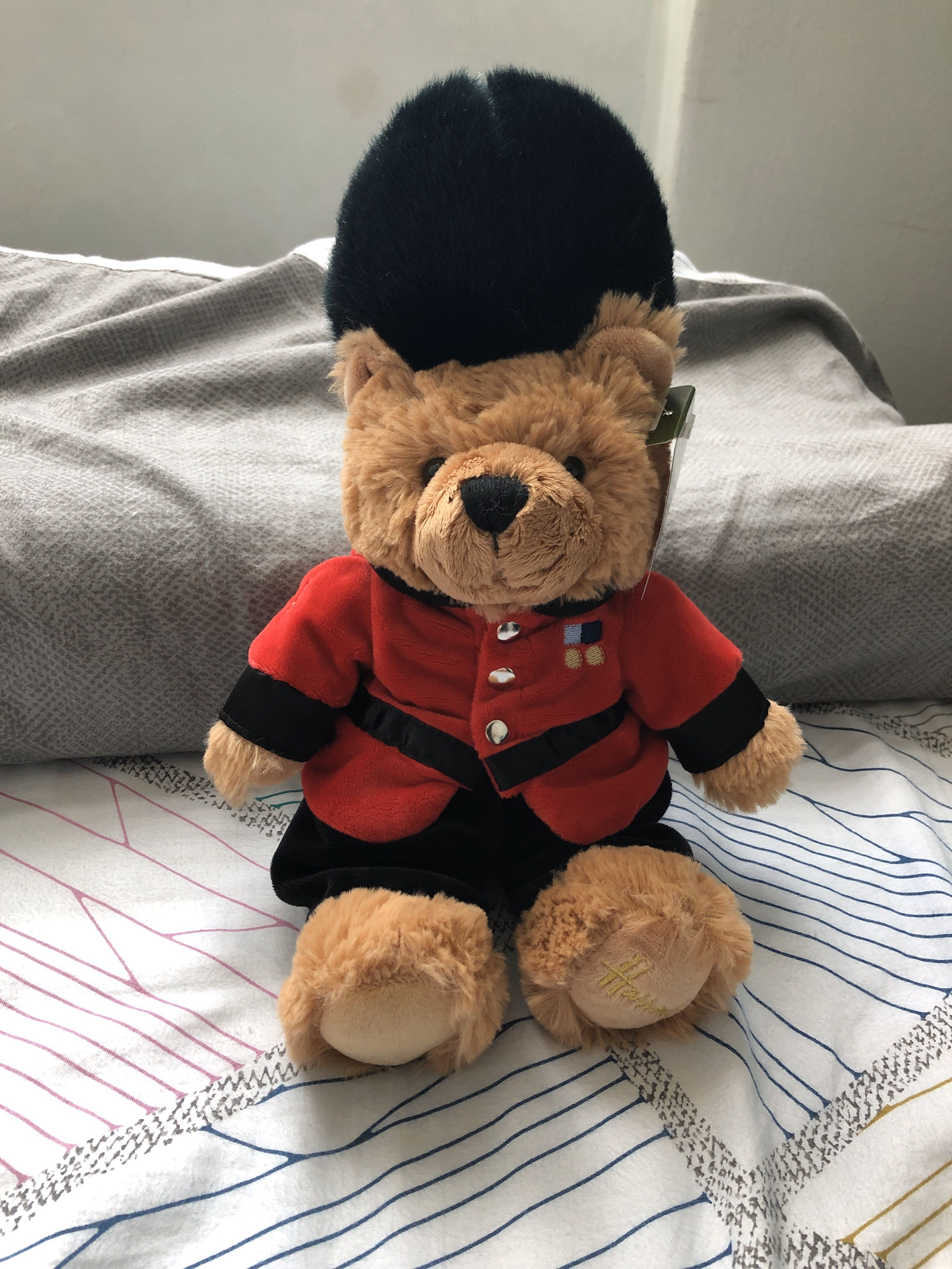 Harrods guardsman bear clearance