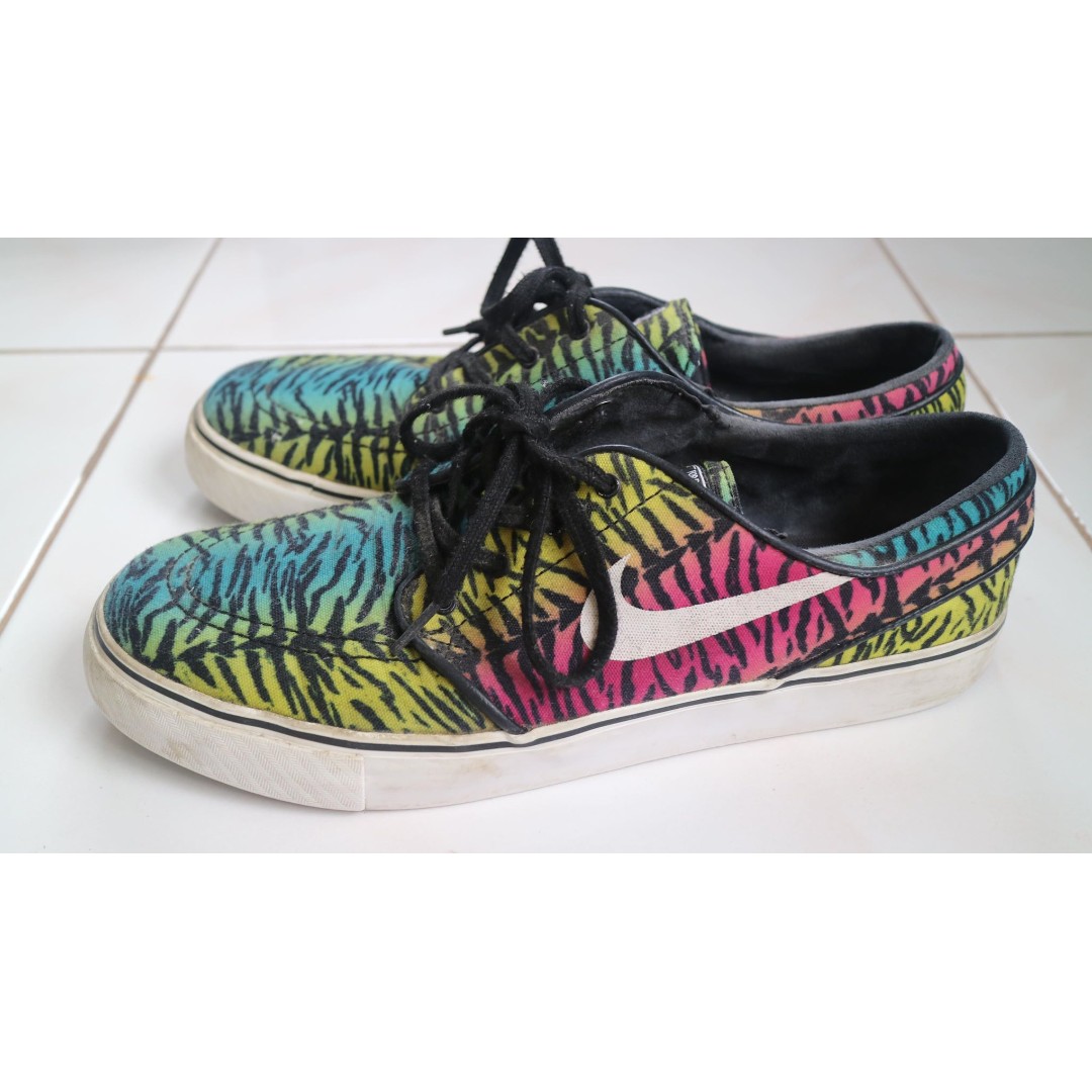 nike janoski tiger