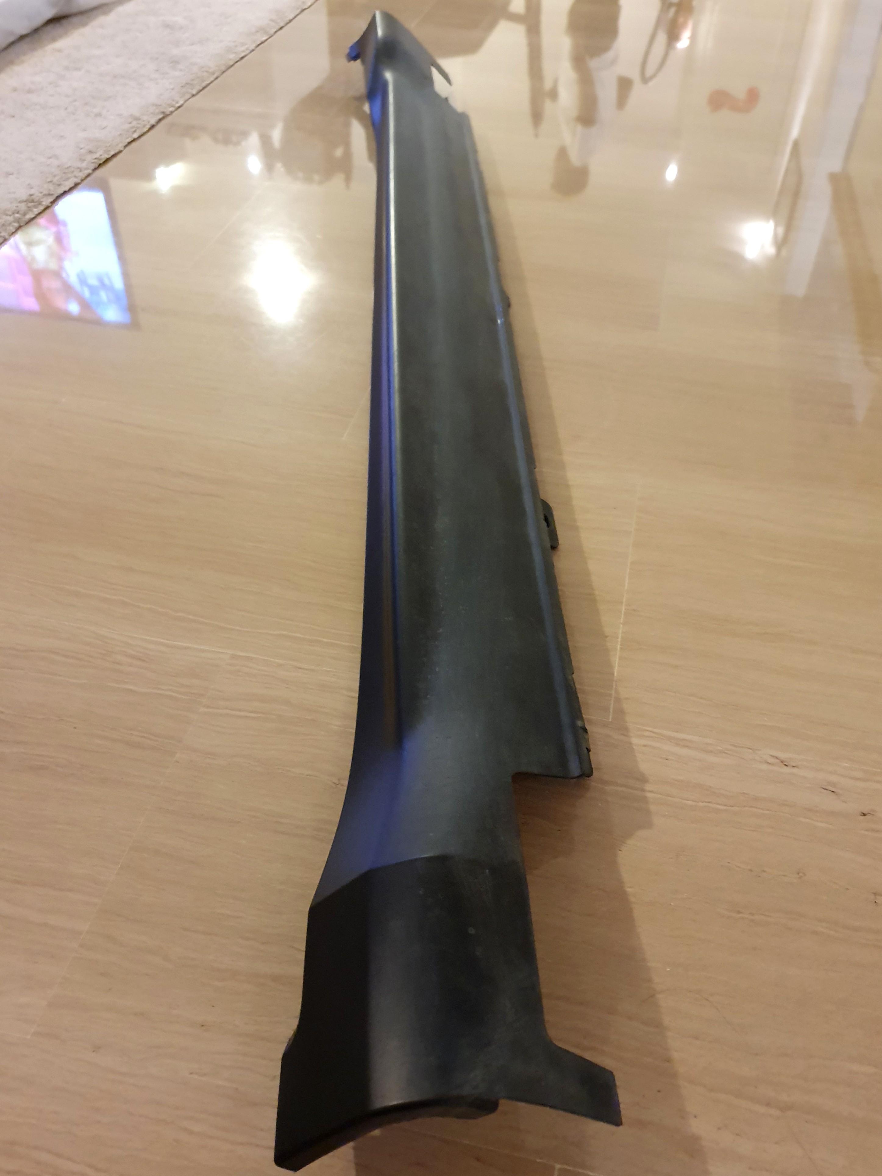 Selling CHEAP Original Side Skirt Honda Vezel. Car Accessories