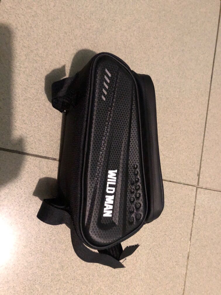 Wildman Hard Case Bike bag, Sports Equipment, Bicycles & Parts