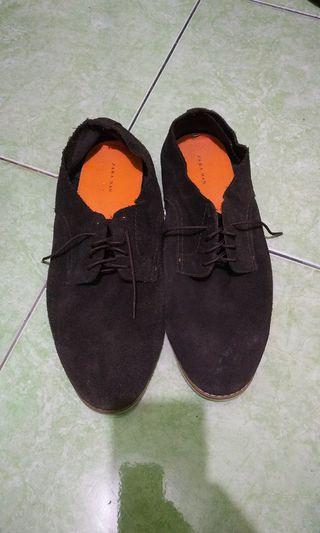 Sepatu Zara Man Original bahan suede size 44 insole 28,5 cm