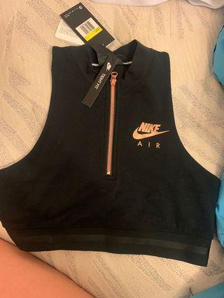 Nike crop