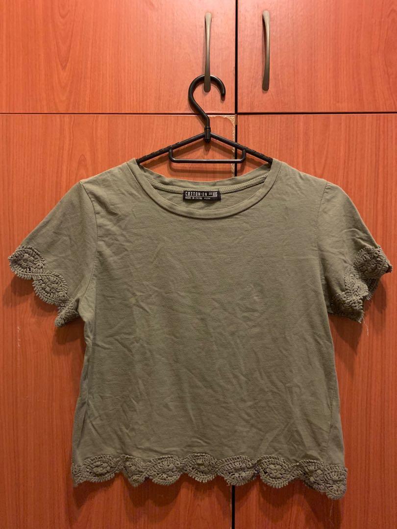 EVERYTHING FOR PHP900 FREE SF WITHIN MM (Category: Sets & Coordinates) located in Santa Rosa. Submitted by _cjrey (Listing ID 265744321, Image 3). Description: EVERYTHING FOR 900 FREE SHIPPING IF WITHIN METRO MANILA MEETUPS: GREENBELT MAKATI SM STA ROSA LAGUNA IF PURCHASED SEPARATELY: ZARA SHIRT - 200 + SF COTTON ON CROP TOP - 150 + SF UNIQLO x UT COLLAB - 250 + SF UNIQLO BOX POCKET TEE - 150 + SF H&M CROP TOP - 150 + SF .