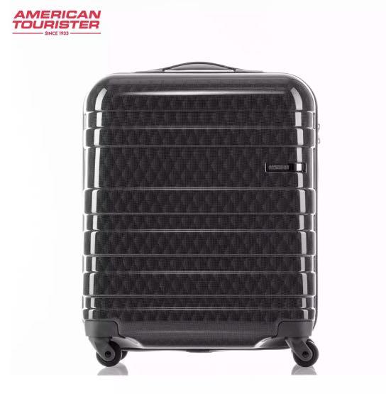 American Tourister HS MV Deluxe Spinner Small Hobbies Toys