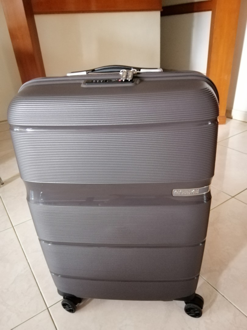 American tourister linex spinner 66 24 luggage Hobbies Toys