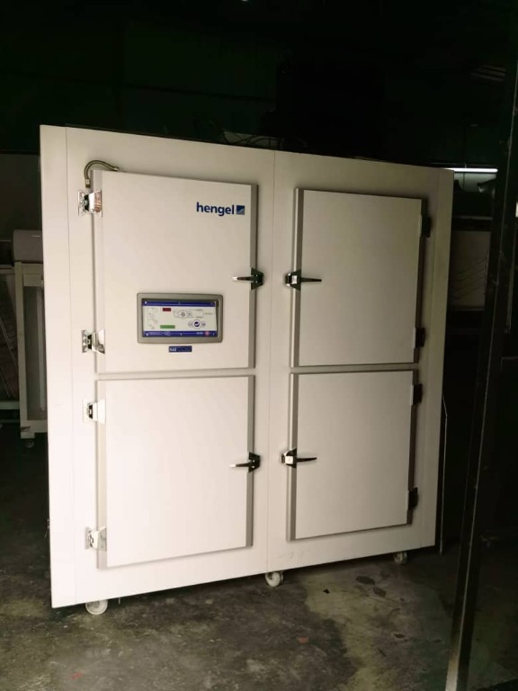 DEEP FREEZER STORAGE HENGEL RS30 QUICK FREEZER (USED), TV & Home Appliances, Kitchen