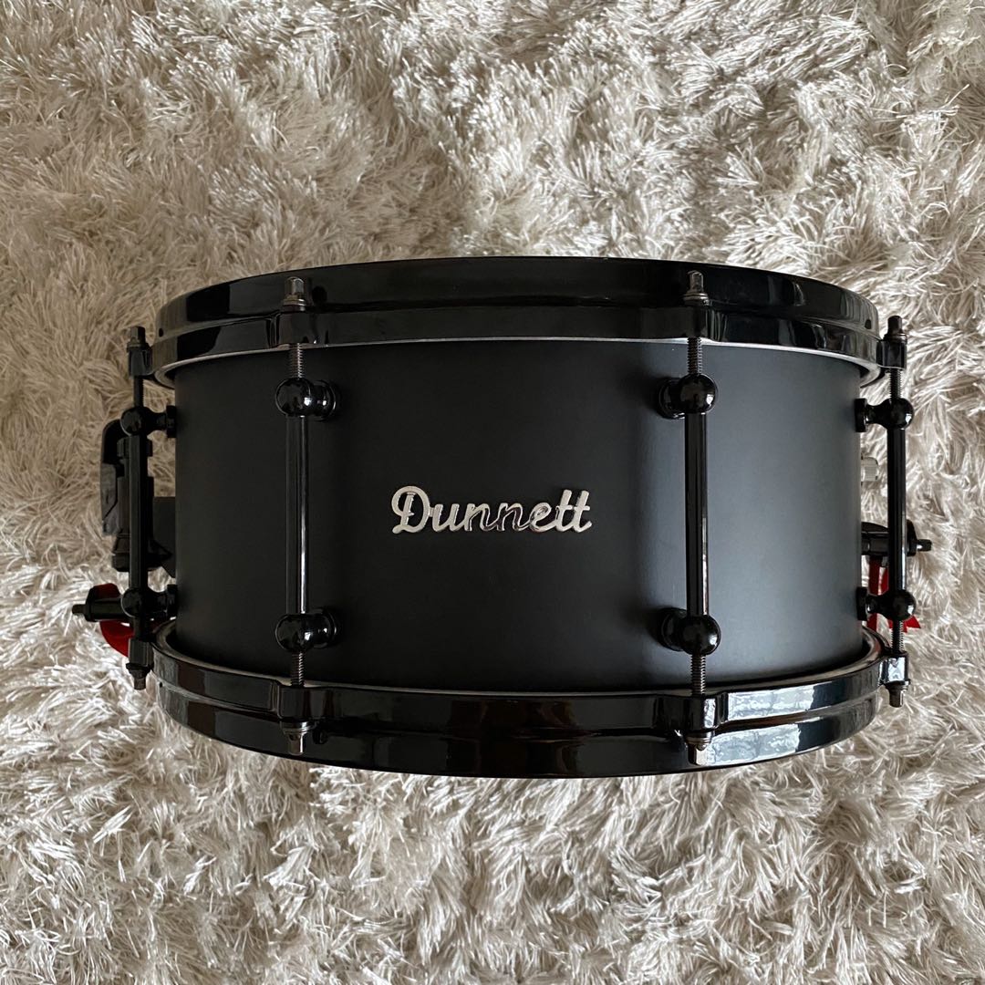 Dunnett titanium shop