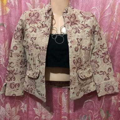 Folded and Hung Blazer (Pink Ferns), Women's Fashion, Coats, Jackets ...