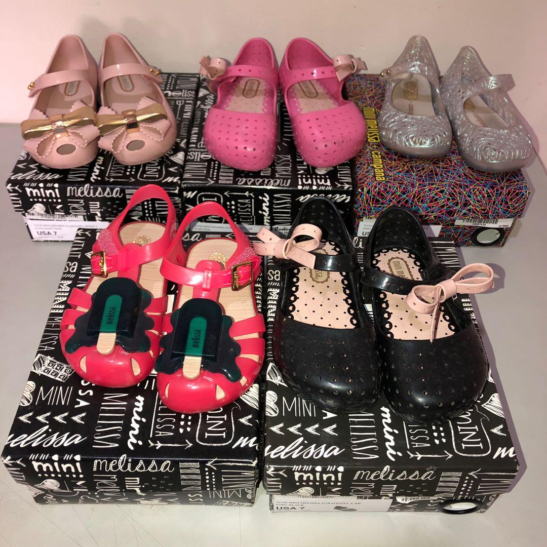 Mini Melissa Furadhina pink size 7 (Category: Babies & Kids Fashion) located in Makati City. Submitted by kathysgarage (Listing ID 265636710, Image 3). Description: Selling my little girl’s Melissa shoes. She is growing up so fast and we don’t have the space so ALL MUST GO! Everything is slightly used, dirt is nothing a little wiping cannot fix... please make an offer and if reasonable i will give it at the price you want ;) BDO deposit / Shippin
