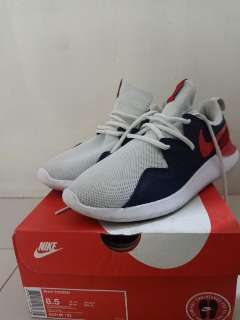 tessen nike