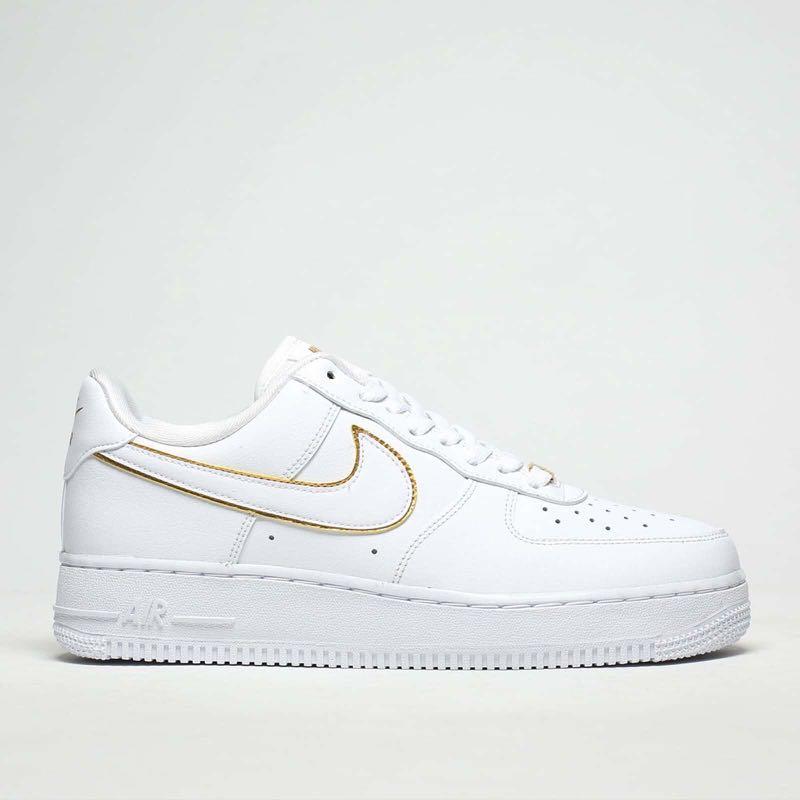 white with gold air force 1