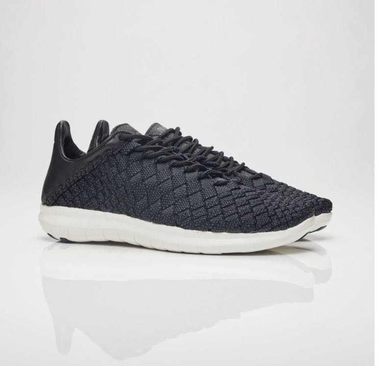 nike free inneva woven motion