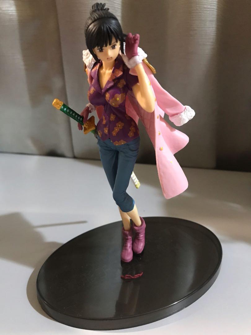 One Piece Figure Tashigi, Hobbies & Toys, Collectibles & Memorabilia