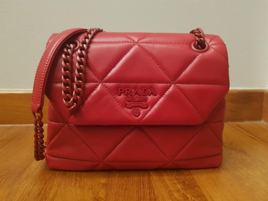 Nappa leather discount prada spectrum tote