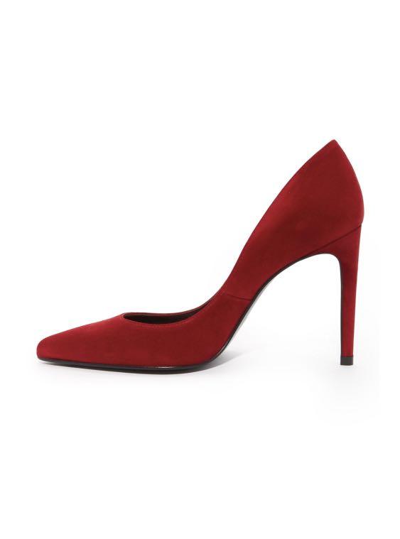 Stuart Weitzman Curvia Pumps in Scarlett size 7 Women s Fashion Footwear Heels on Carousell