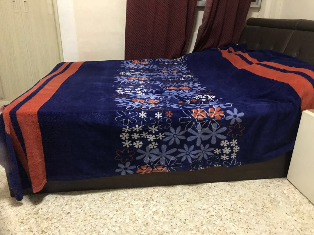 (Category: ) located in . Submitted by prem201988 (Listing ID 265926090, Image 1). Description: .