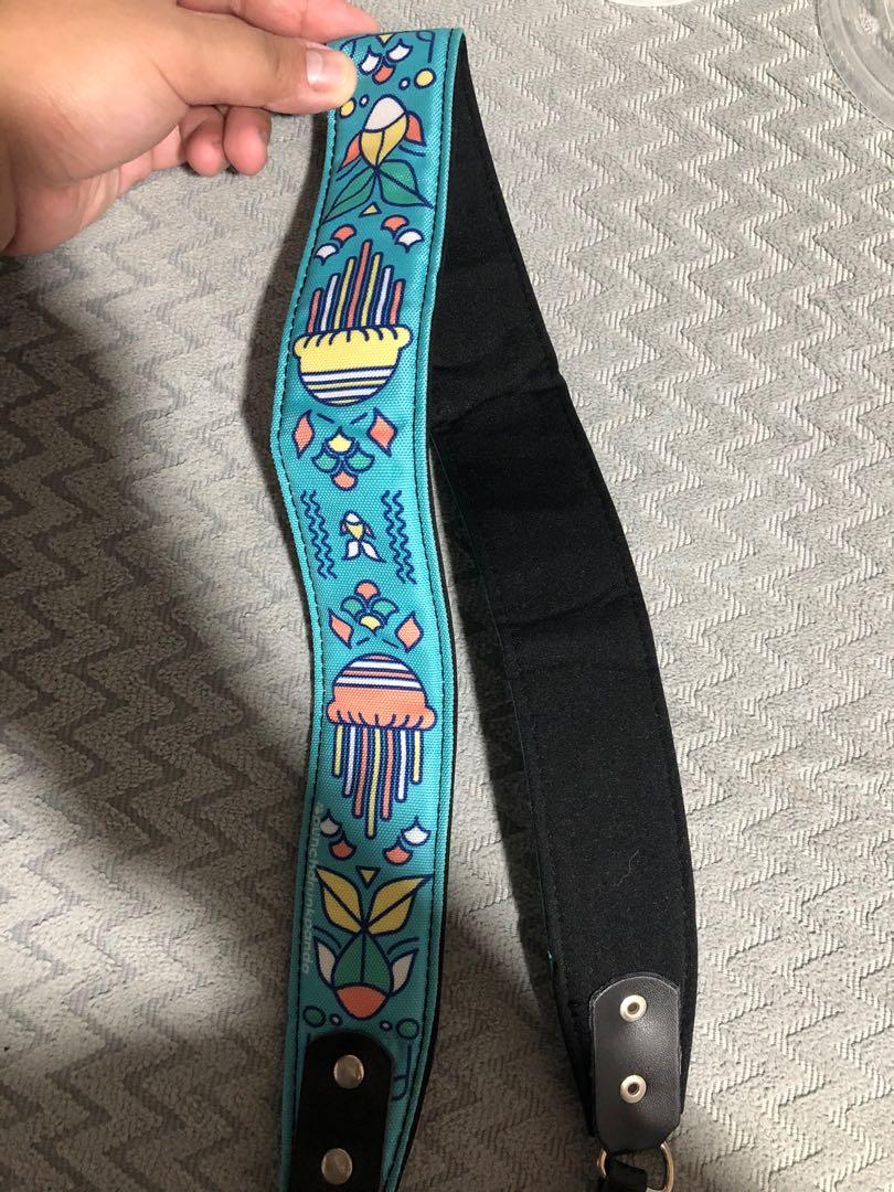 Camera Strap (Category: Cameras) located in Taguig. Submitted by donjon01 (Listing ID 265792089, Image 3). Description: Super cute camera strap that’s great for dslr’s!!! used this for my mirrorless camera and it wasn’t too bulky for it either :) it’s very secure and isn’t uncomfy around the neck or on your shoulder.