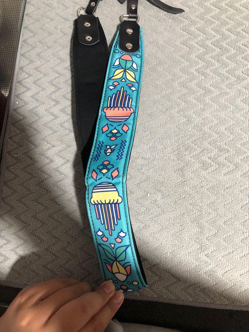 Camera Strap (Category: Cameras) located in Taguig. Submitted by donjon01 (Listing ID 265792089, Image 2). Description: Super cute camera strap that’s great for dslr’s!!! used this for my mirrorless camera and it wasn’t too bulky for it either :) it’s very secure and isn’t uncomfy around the neck or on your shoulder.