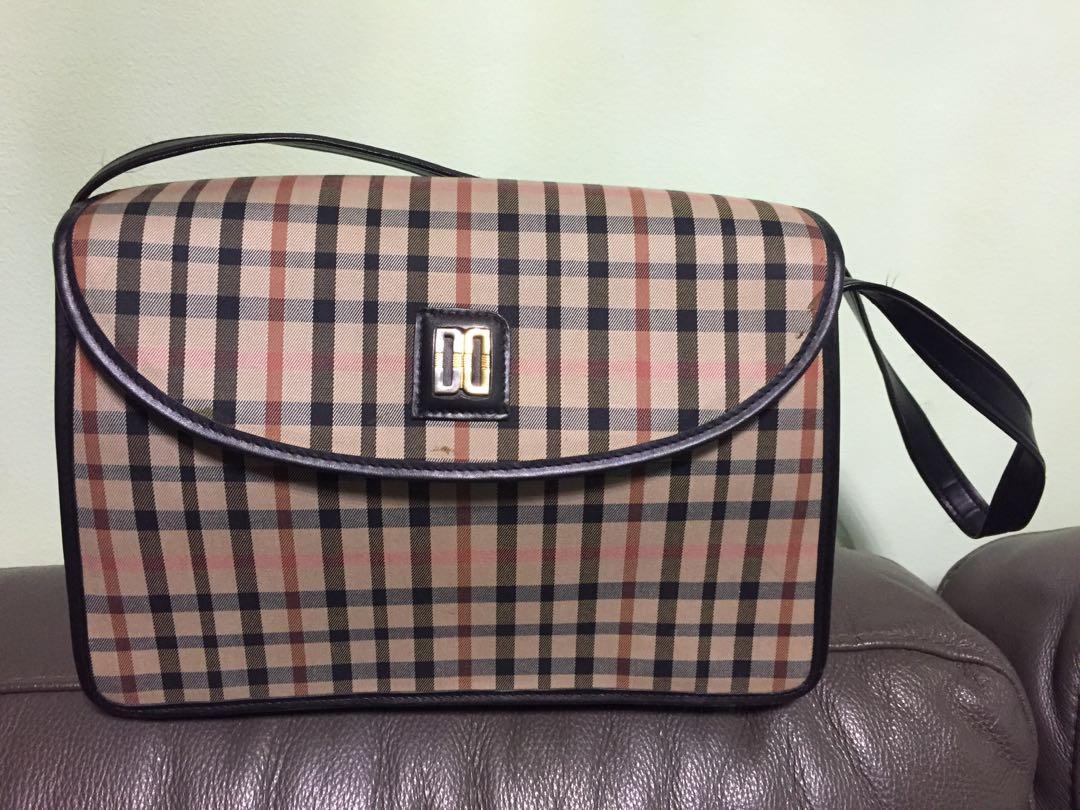 daks bag price list