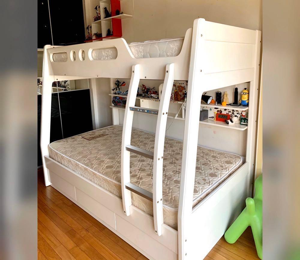 Double deck bunk bed, Babies & Kids, Baby Nursery & Kids Furniture