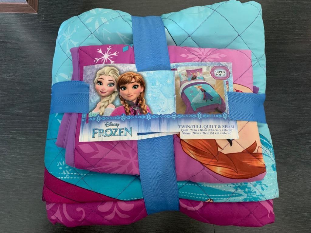 Disney Frozen twin quilt blanket Everything Else on Carousell