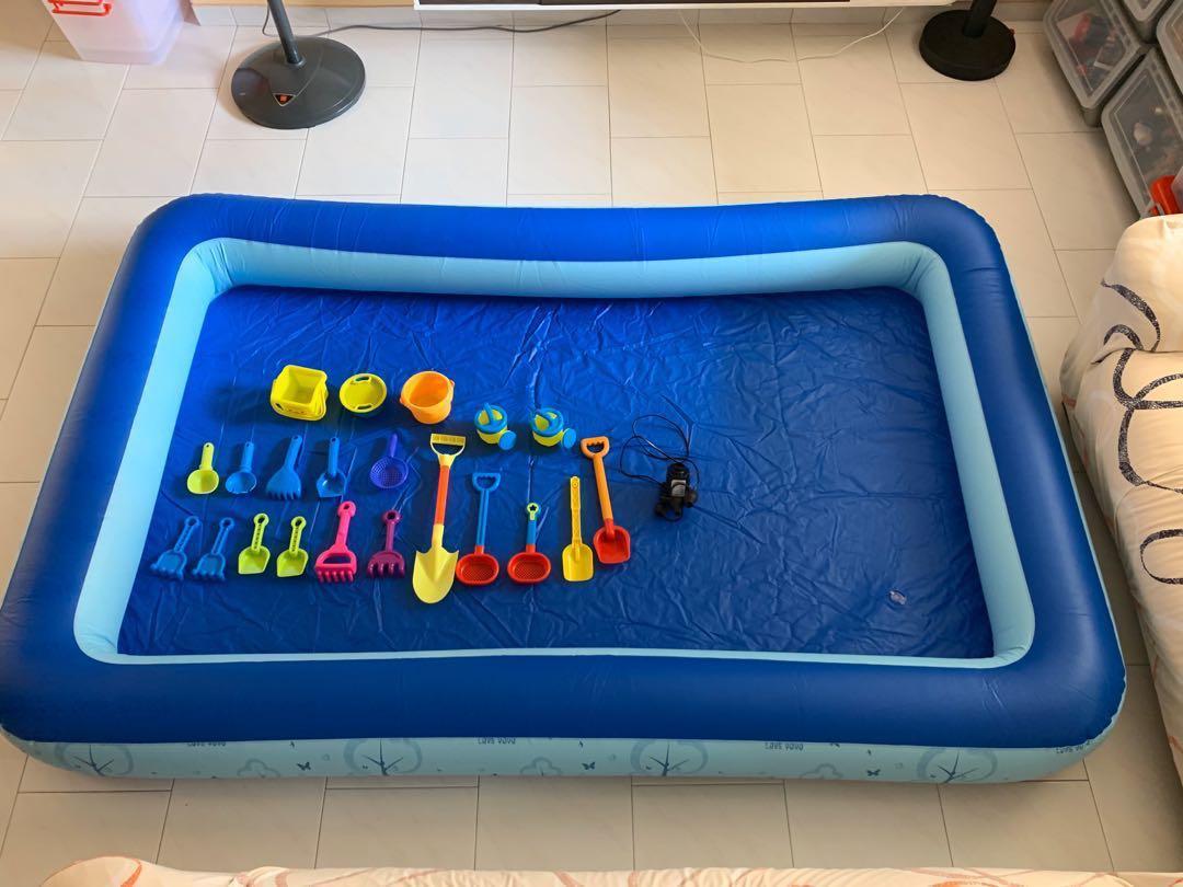 Inflatable sand pit 2025