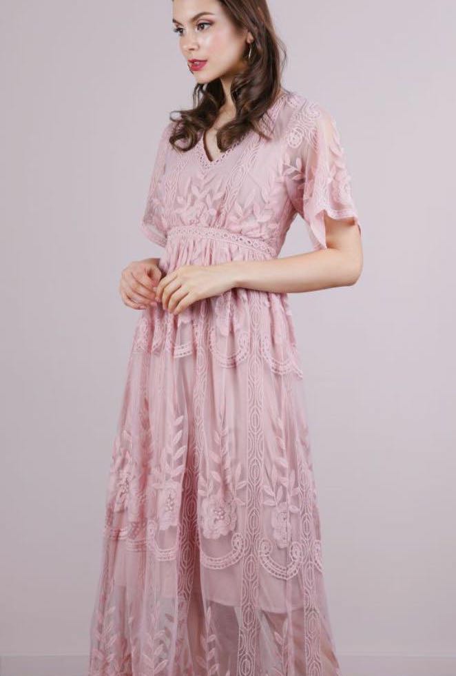 Isla Mesh Embroidery Dress (Blush Pink 