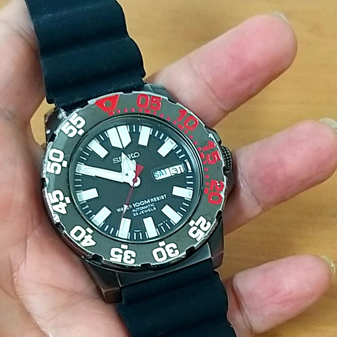 Jam tangan Seiko Baby Monster SNZF53K1 ORI, Fesyen Pria, Jam Tangan di  Carousell