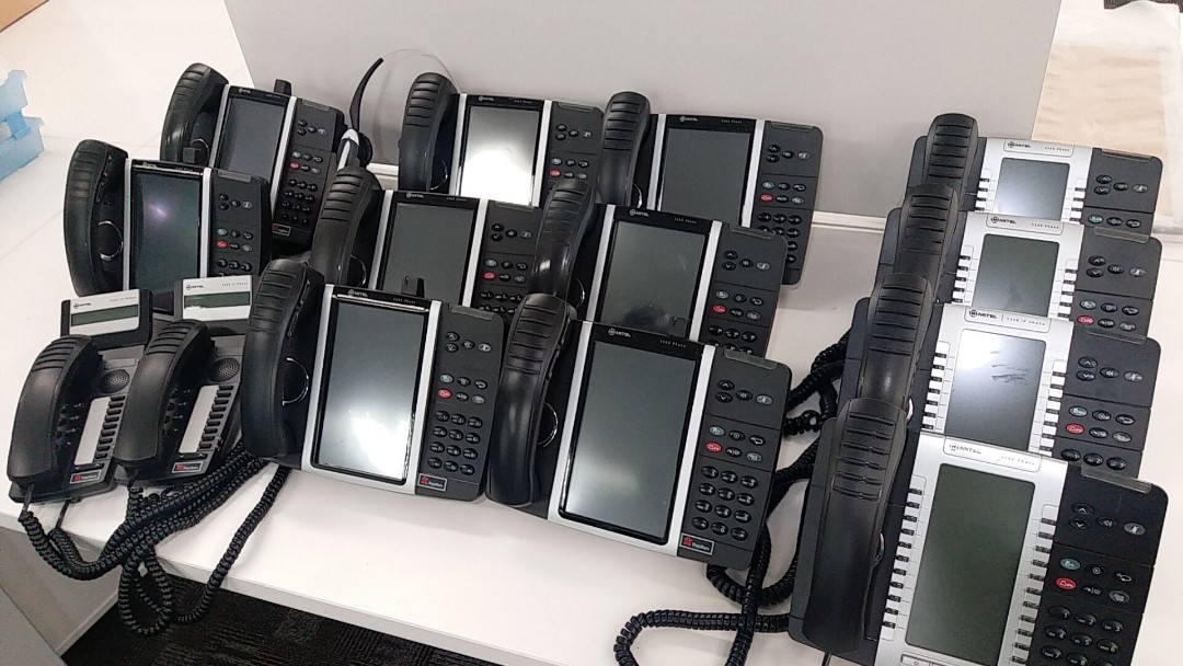 Mitel IP Phone (5340,5360,5304), 電腦＆科技, 電腦周邊及配件, Wifi及上網相關產品 - Carousell