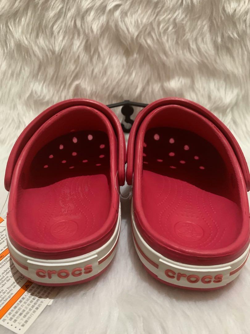 Original and Brandnew Dark Pink Crocs (Category: Other Baby Bathing & Changing Needs) located in Quezon City. Submitted by skinguru (Listing ID 265862377, Image 2). Description: Original and brandnew Crocs dark pink in color Size: J1 (see the chart for exact measurement) With tag. WHAT YOU SEE IS WHAT YOU GET ❌we never sell fake‼️ #best2019.