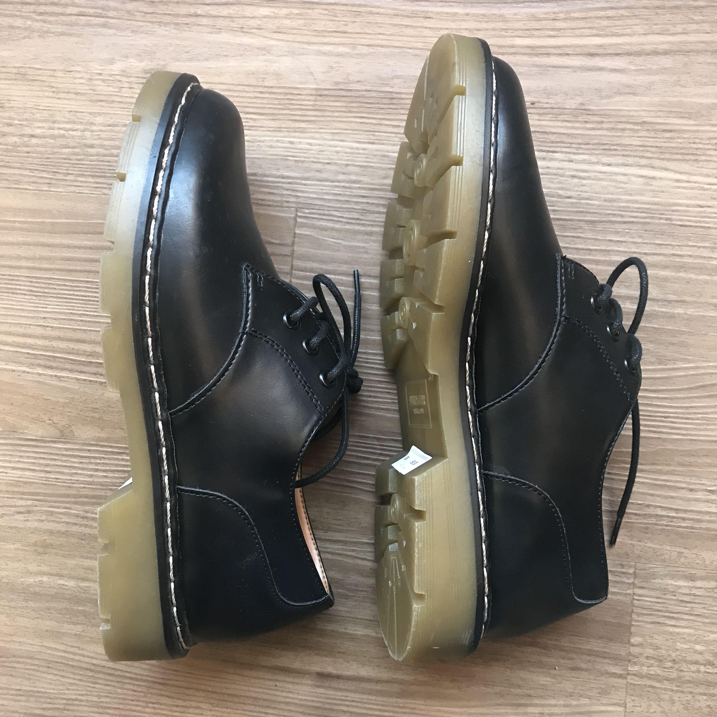 Pull and bear dr cheap martens