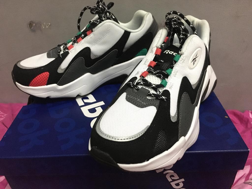 Reebok Royal turbo impulse evo , Fesyen Pria, Sepatu , Sneakers di Carousell