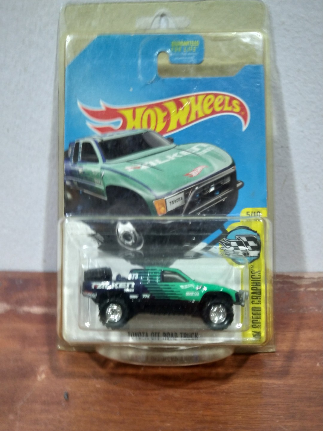 hot wheels toyota off road truck super treasure hunt