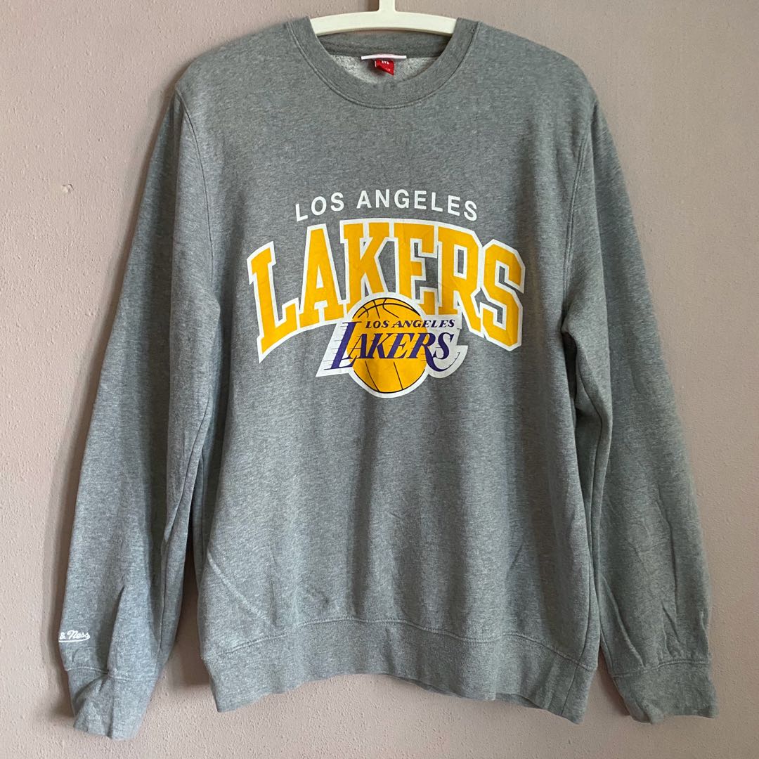 Vintage Mitchell Ness La Lakers Nba Sweatshirt Basketball Men S Fashion Clothes Tops On Carousell